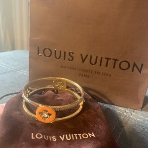Beautiful Louis Vuitton monogram bracelet.